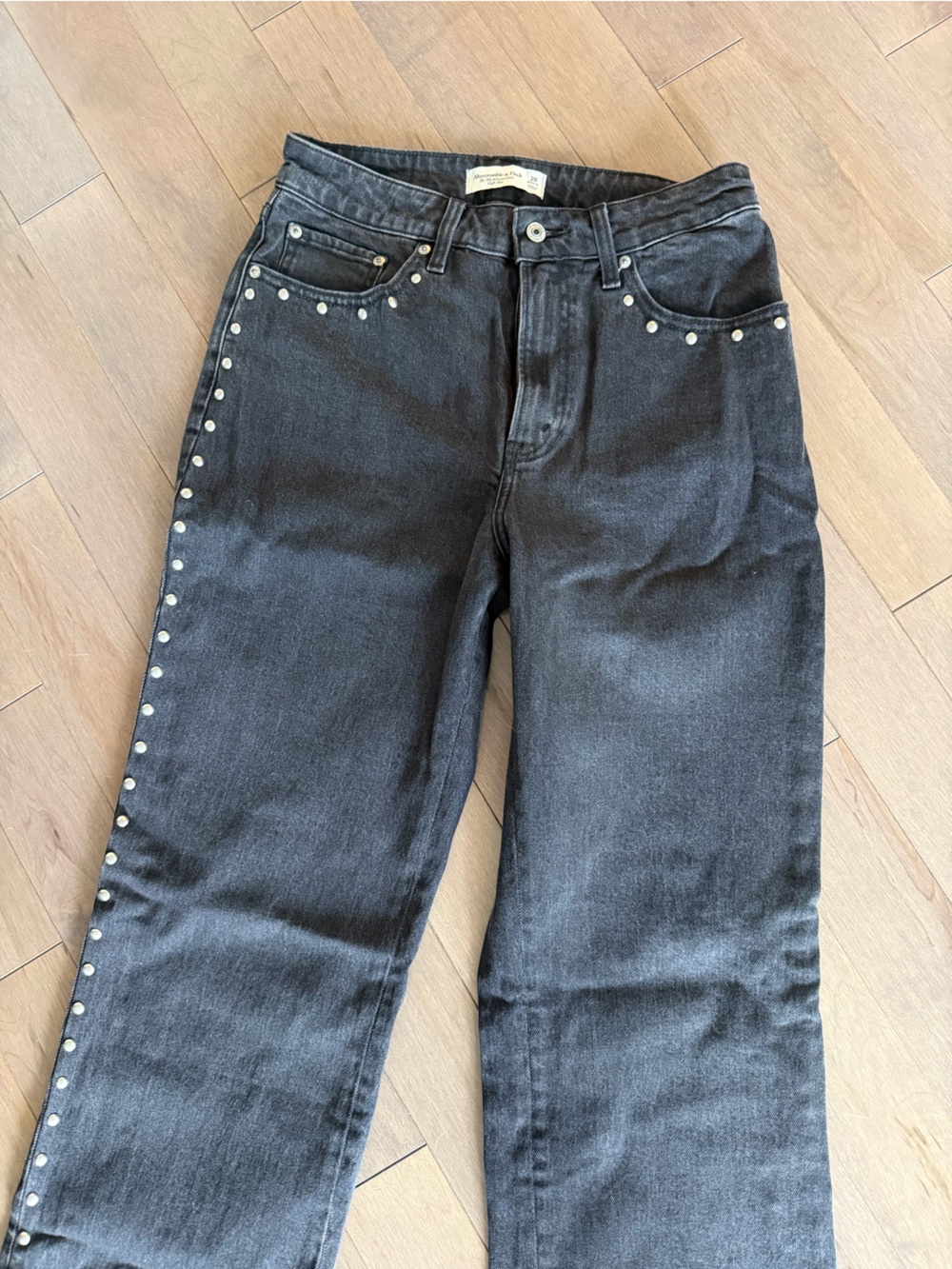 Abercrombie & Fitch Black Straight-Leg Jeans with Silver Studs - Curve Love 28